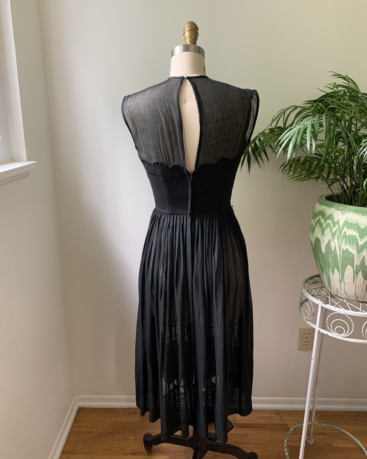 Vintage 1950s 1960s L’Aiglon Sheer Black Chiffon Scalloped cocktail dress XS LBD
