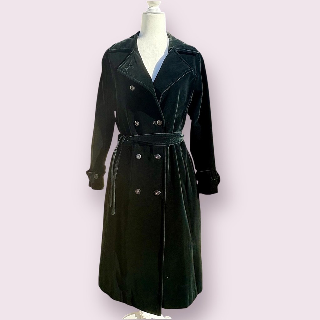Vintage I Magnin Luna Black Velvet Double Breasted Evening Coat 60s 70s Size 14