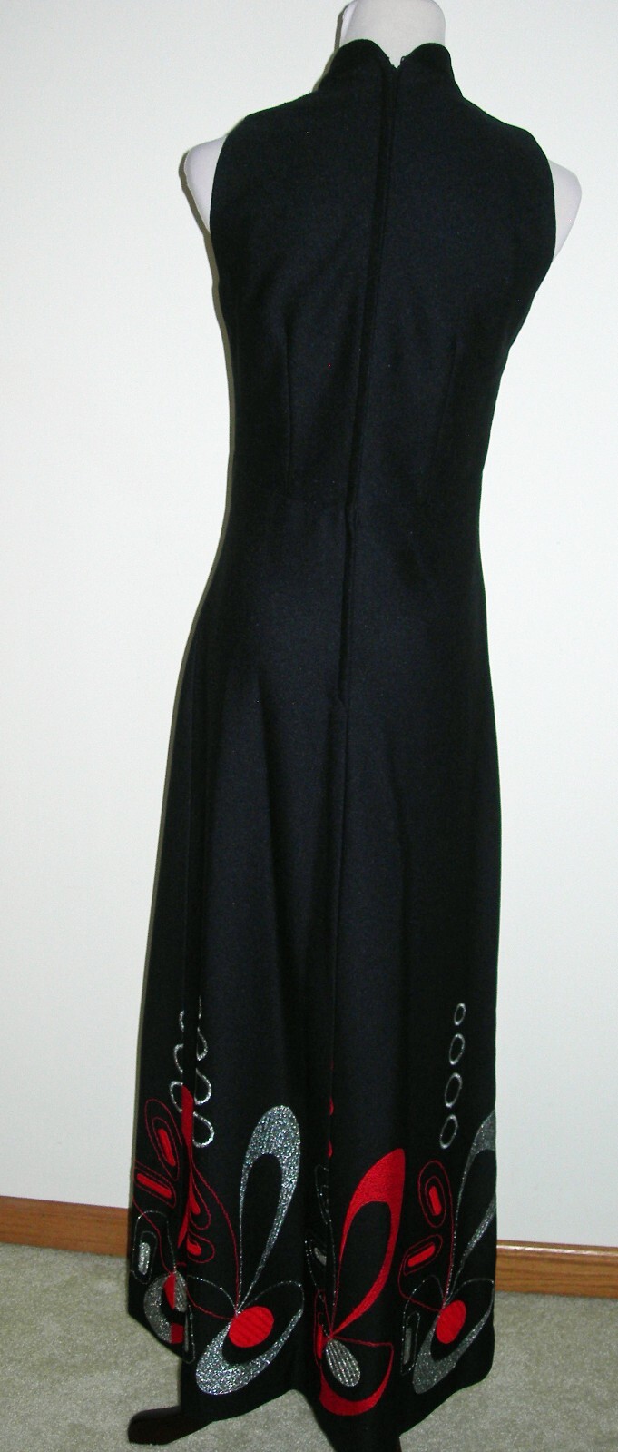 Vintage VTG HARLAN Maxi Dress Gown Black w/Red & Silver Atomic Mod Design S?