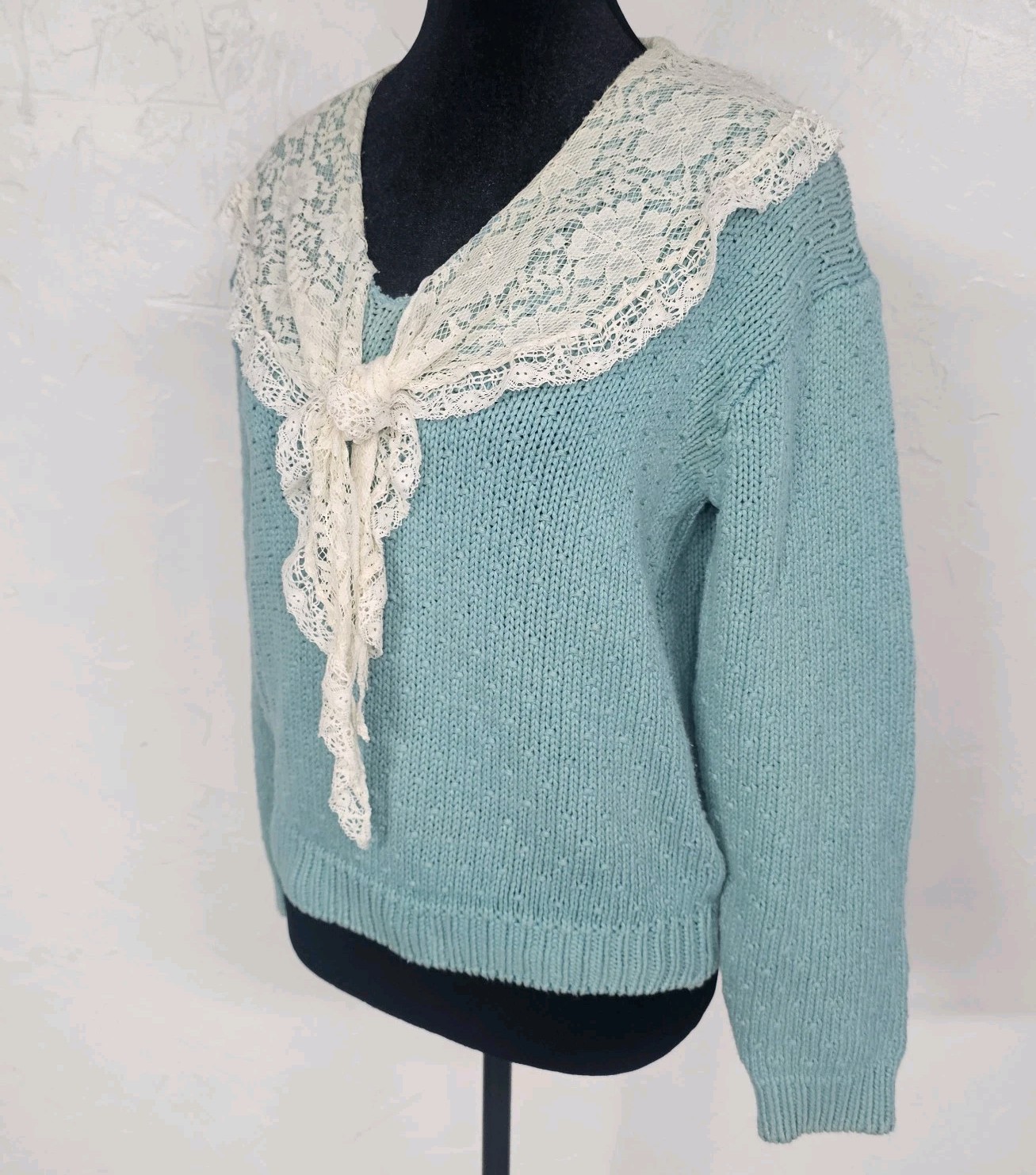 Vintage Charter Club by Jane Justin Blue Knit Sweater Lace Collar Women’s Size M