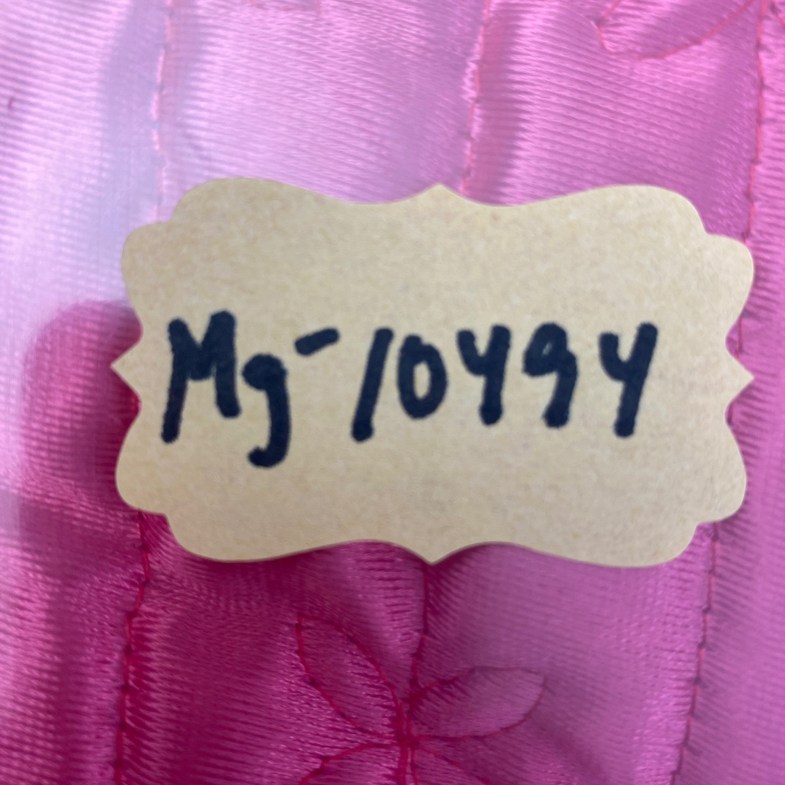 Vintage Jolie Two Quilted Robe Women Size Medium Hot Pink Bow Stitch Button
