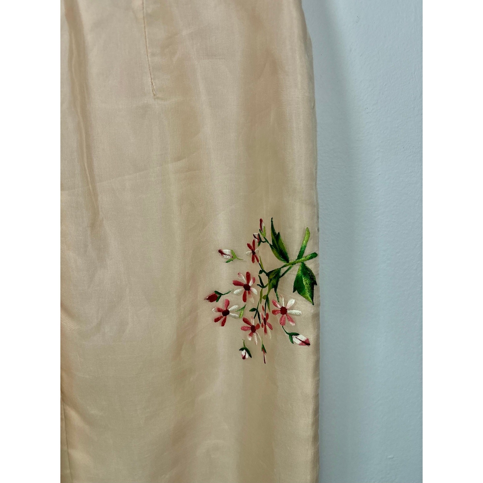 1960s Lilli Diamond Pink Silk Chiffon Embroidered Wiggle Dress As Is