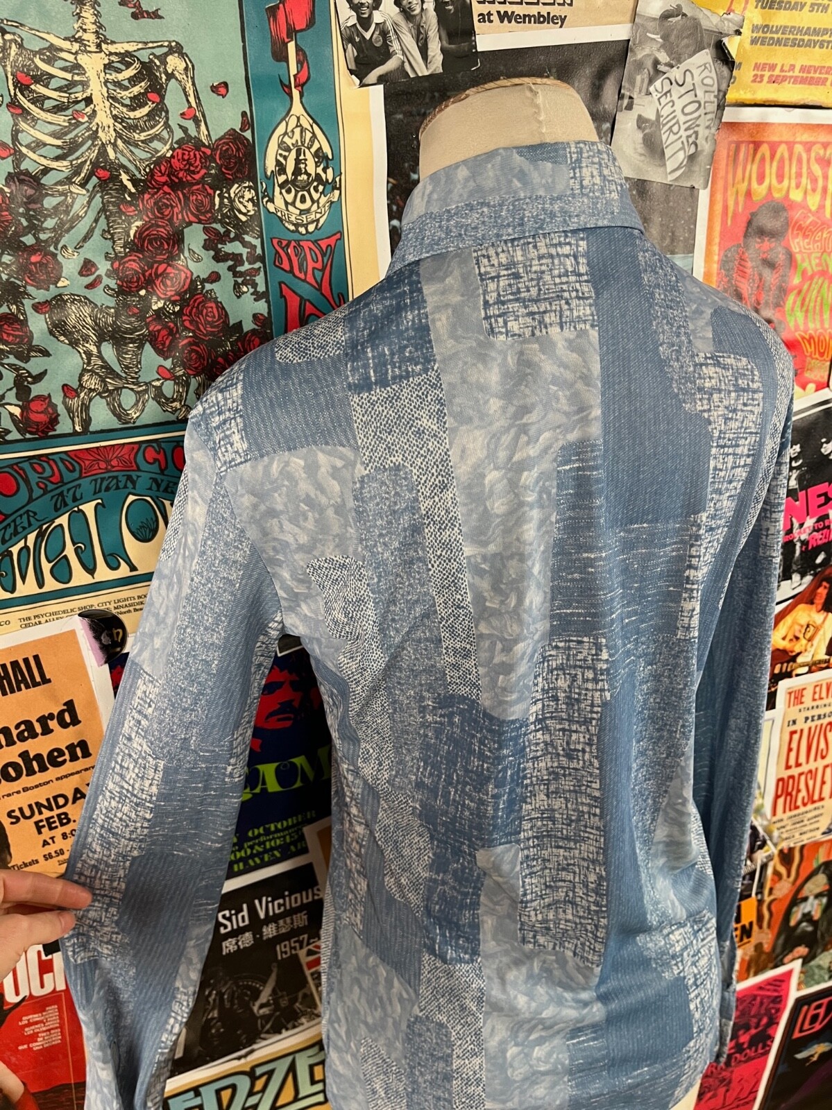 Vintage 70s Blue Mod Lady Arrow Blouse Disco Mod Womens Small Retro As Is