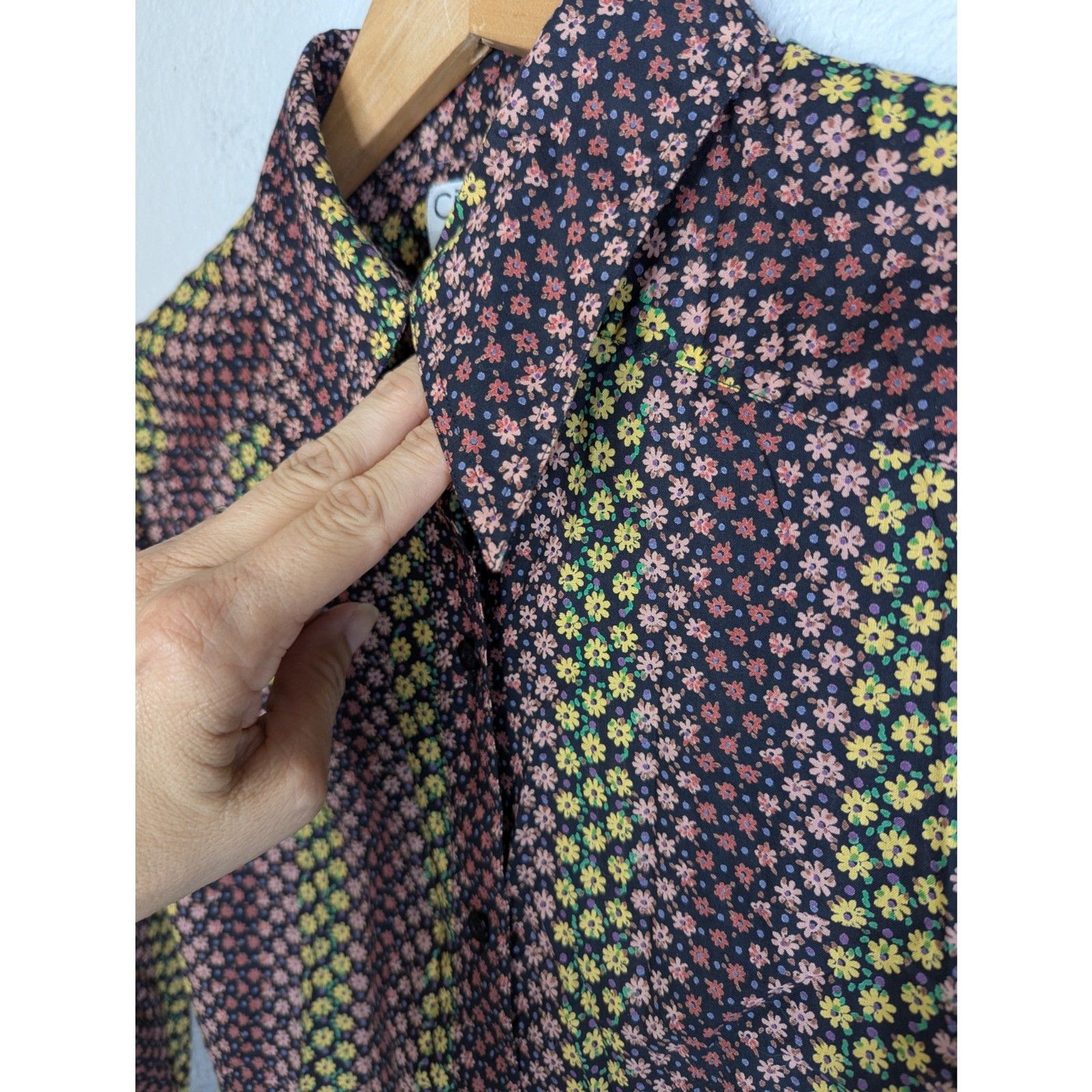 EUC Vintage 70s Ditsy Daisy Button Up Shirt Sz 12 Long Sleeve Multicolor Ciao