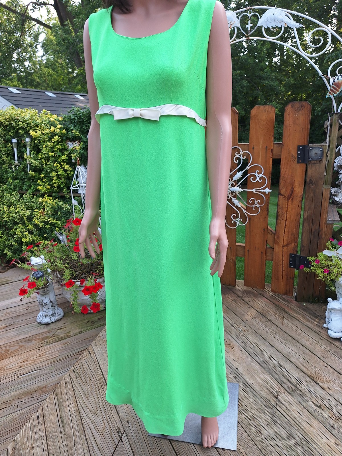 True VTG Mid-century Mod 1960s Crepe Empire Waist Bridesmaid Maxi Dress M/L Bow