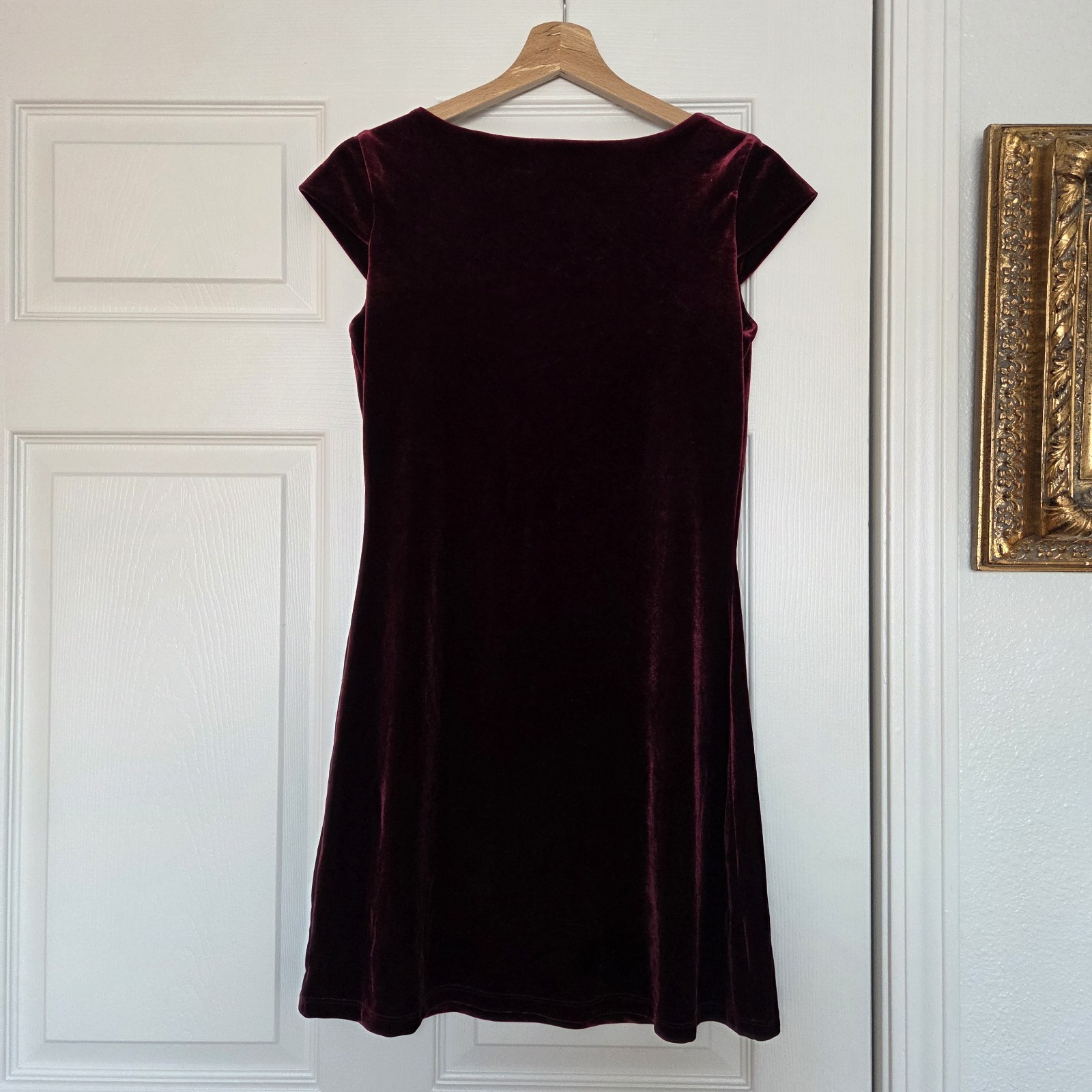 Sz Medium Vintage Finesse USA Y2K Burgandy Velvet Mini Dress 90s Cap Sleeves