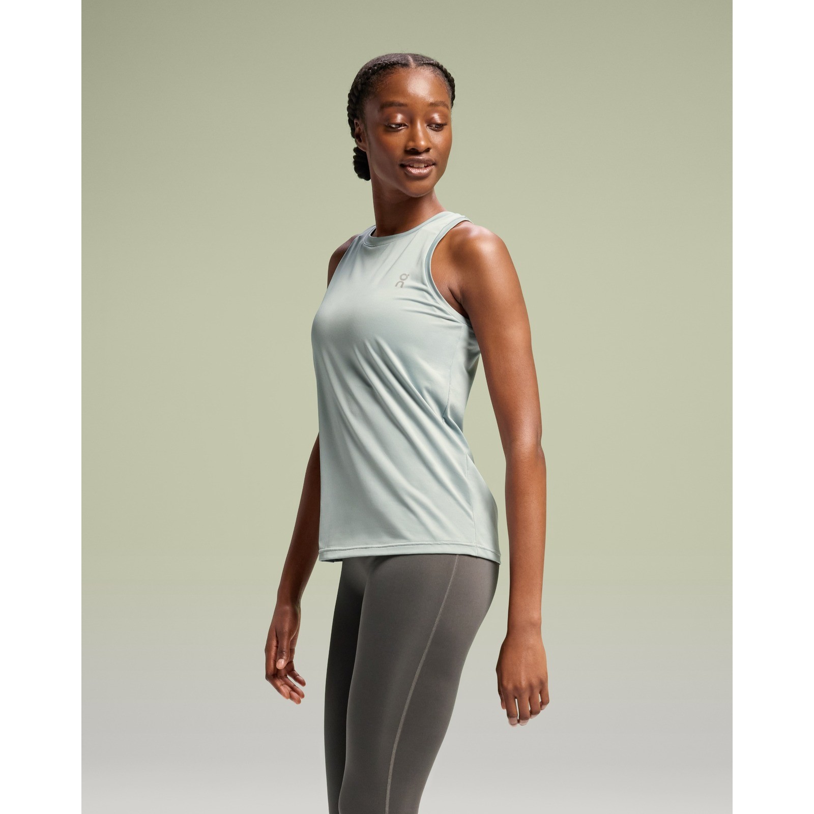 On Running Women’s Core Tank Blue Gray Size Medium Performance Athletic Top