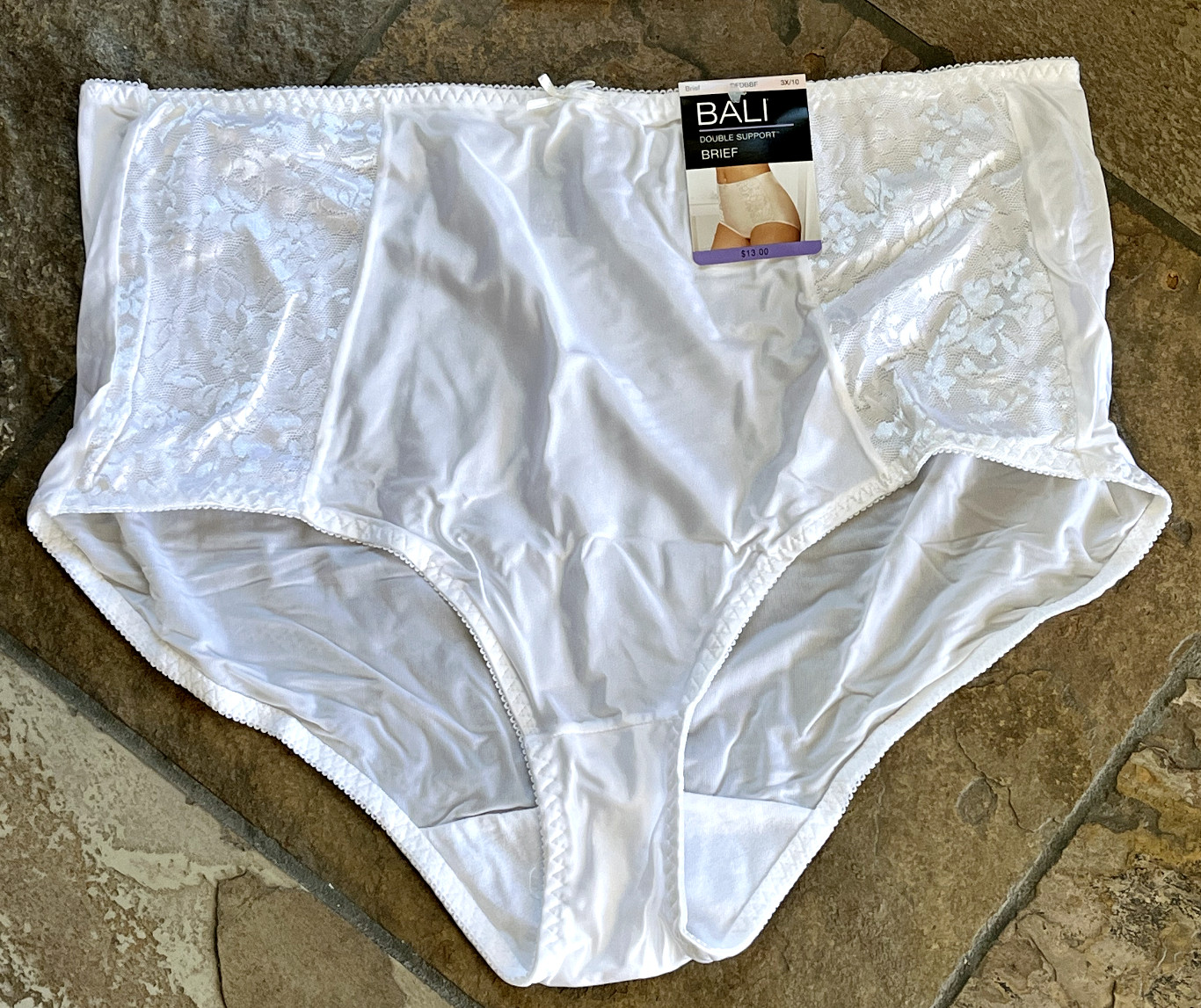 125 BALI 10/3XL White Double Support Light Control Silky Panties #DFDBBBF NWT