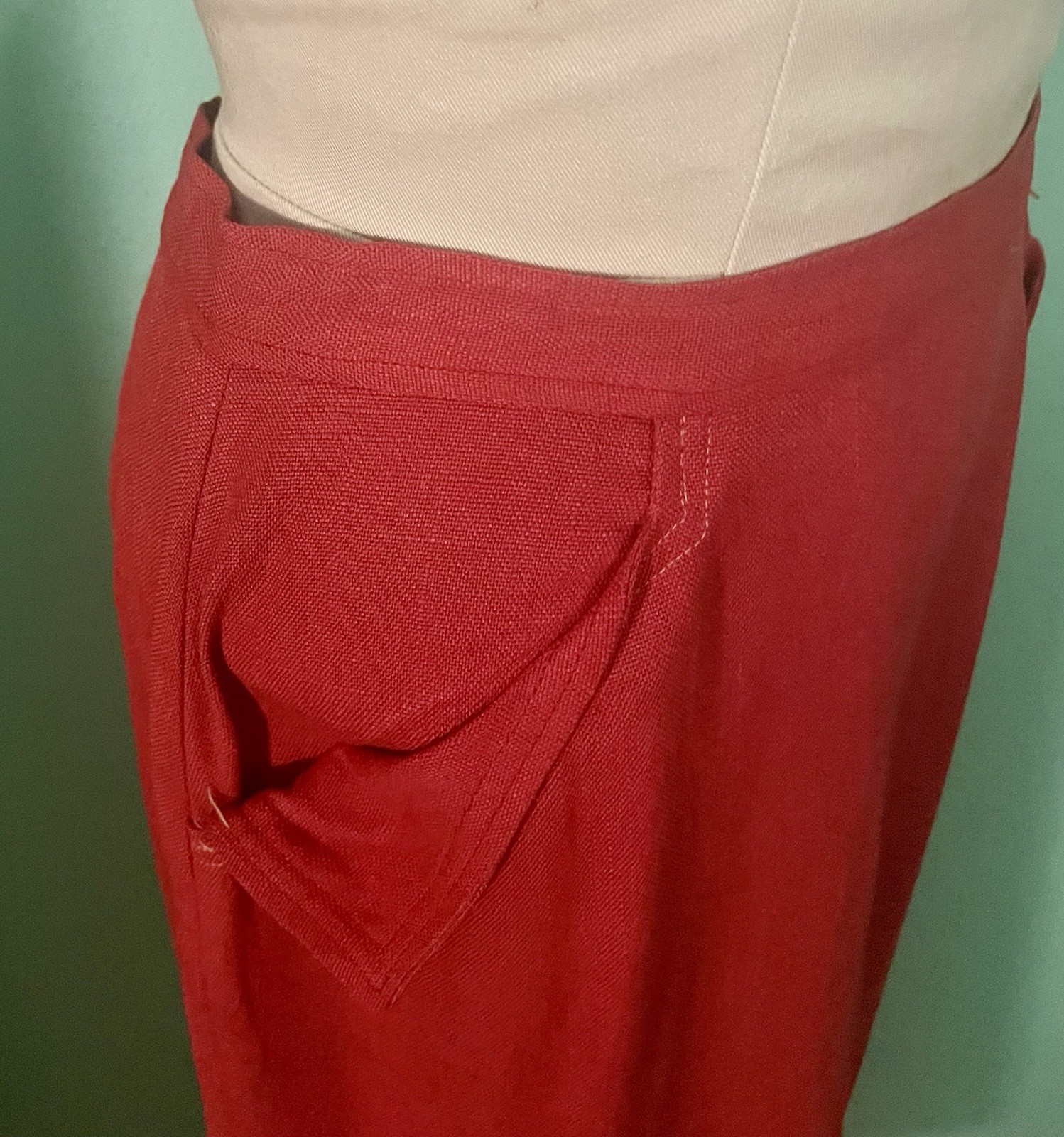 Vintage 1960s Red Linen Secretary Wiggle Skirt With Pockets No Label