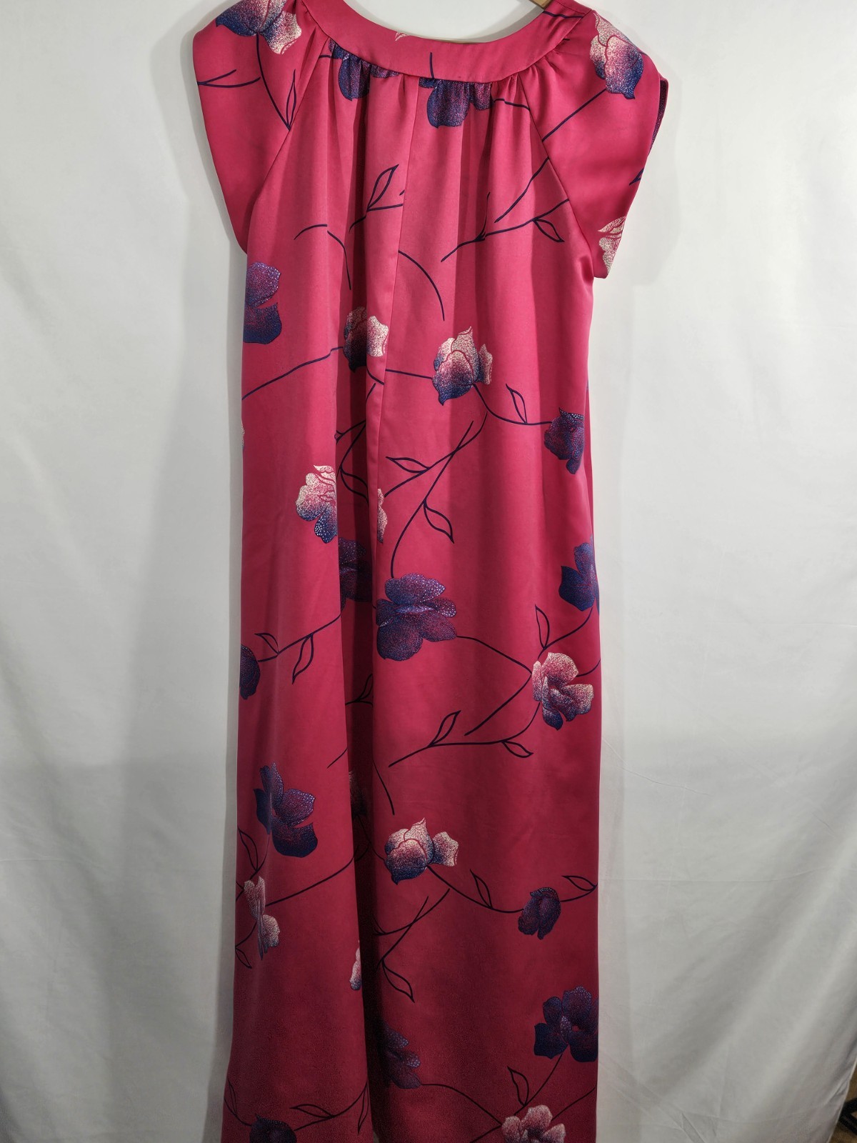 Vintage Nani of Hawaii Dress Size L PInk Floral Print Muumuu lounge Polyester