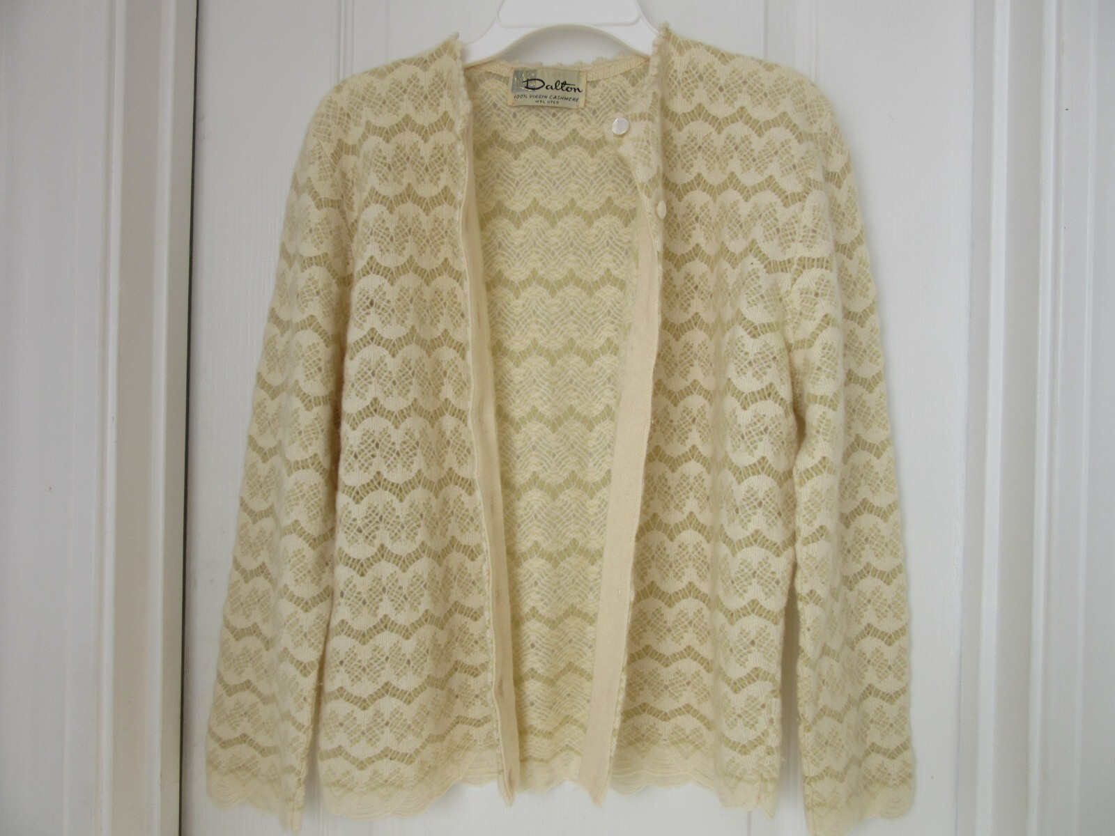 VTG Crochet Dalton Ivory 100% Virgin Cashmere Sweater Sz S / EVC