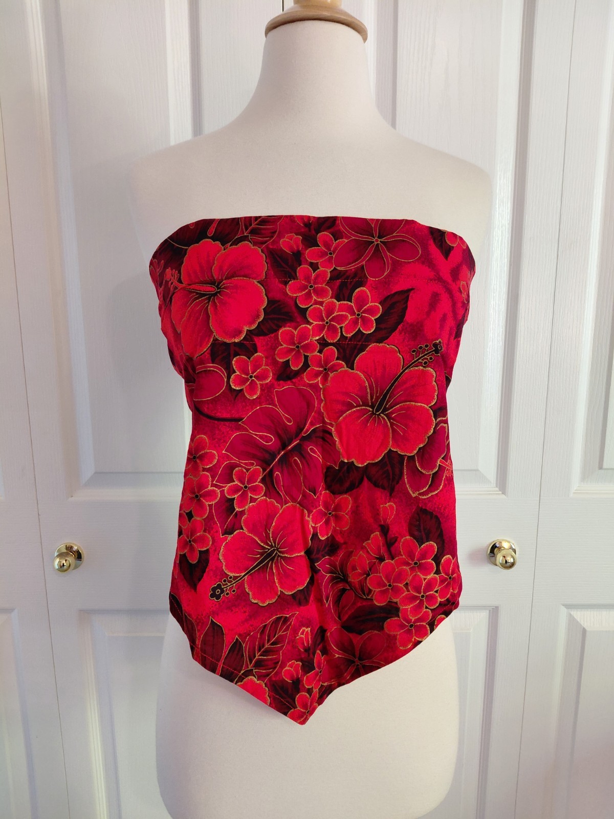 Vintage 1970s Hawaiian Red Floral Handkerchief Top And Skirt Set Medium