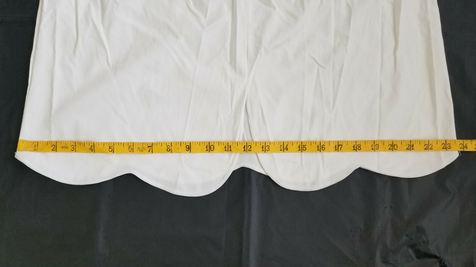 Vintage Half Slip Zip/Elastic Waist Scalloped Hem Slit White No Stretch
