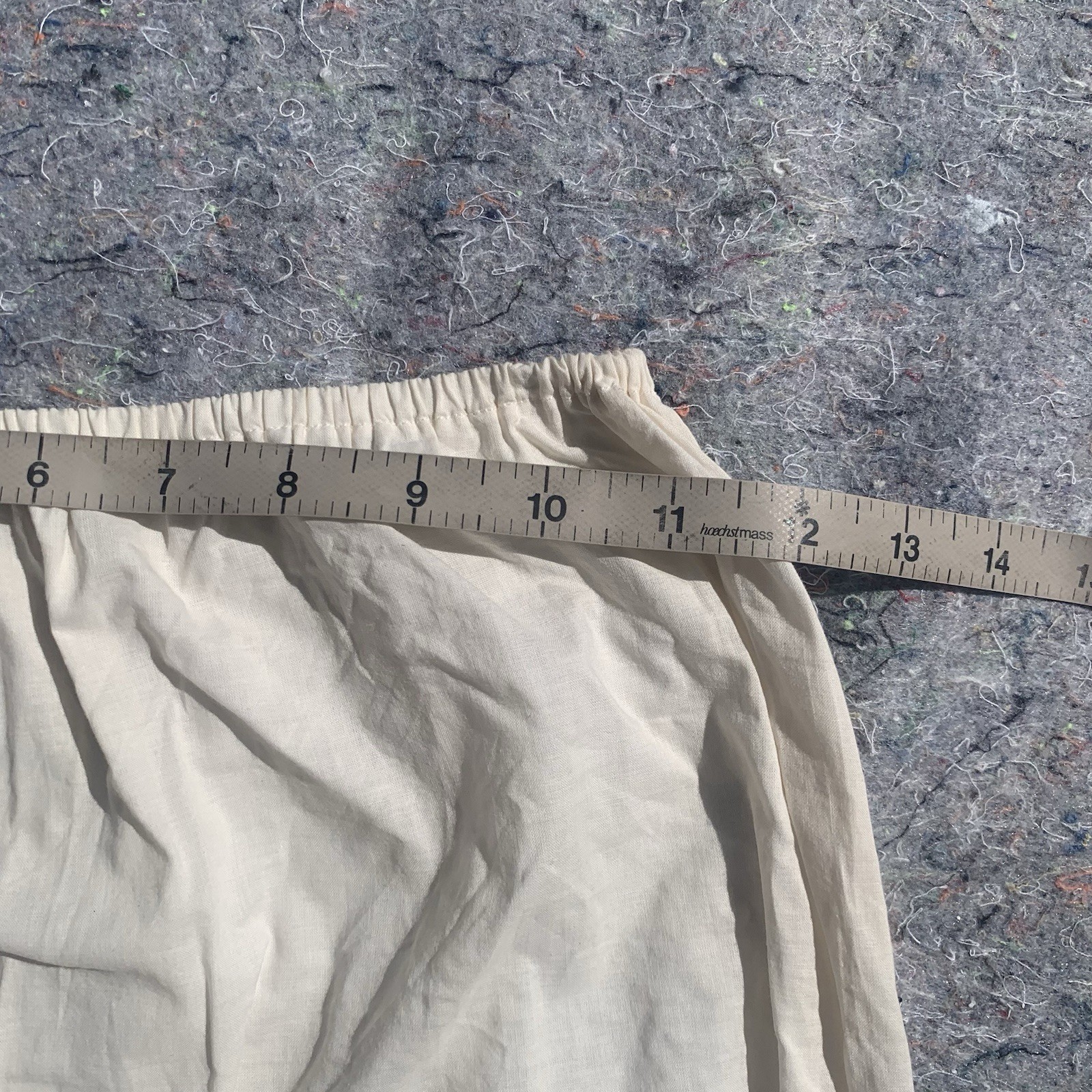 Adorable vintage 70s does Edwardian cream cotton casual skirt w/ lace trim