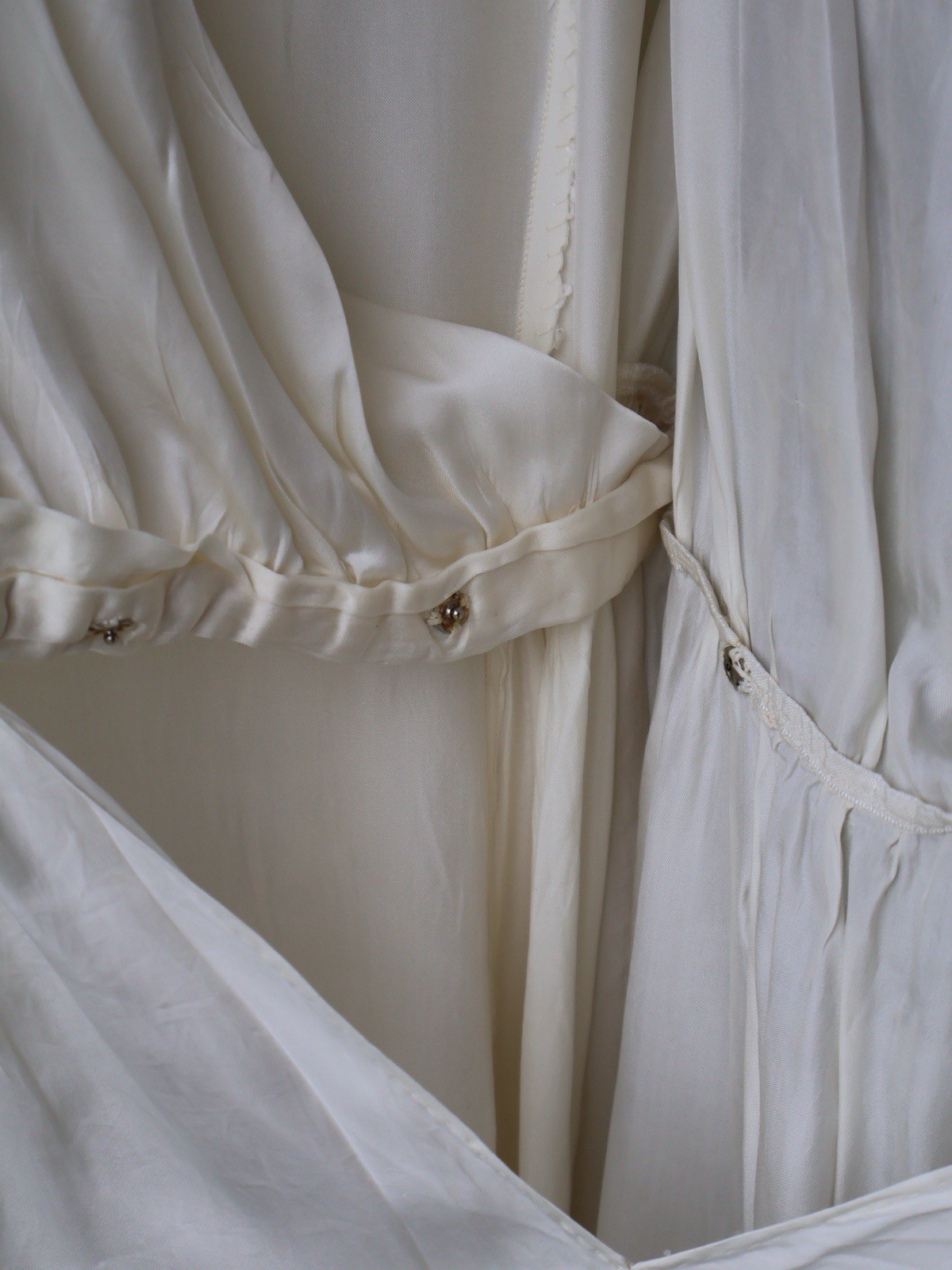 Regal 1930s-1940’s Candlelight Ivory Silk Satin Dress Wedding Gown Bridal Gown