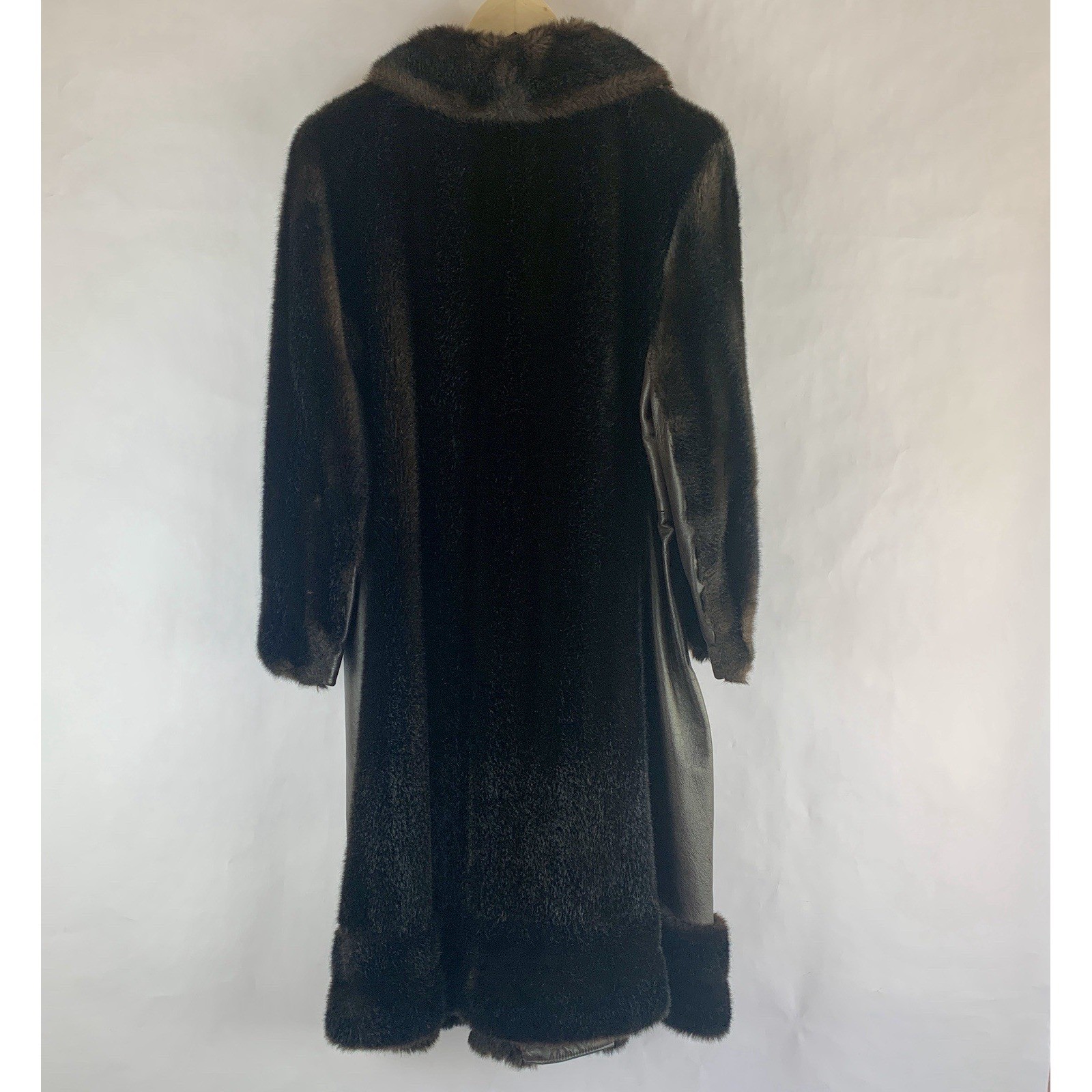 Vtg Faux Fur Over Coat Womens Medium Brown Long Mob Wife Made In England Costume