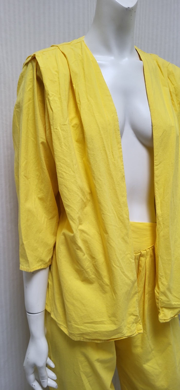 2 Piece 1980’s Vintage Yellow Jacket & Pants Outfit – Size S – EUC