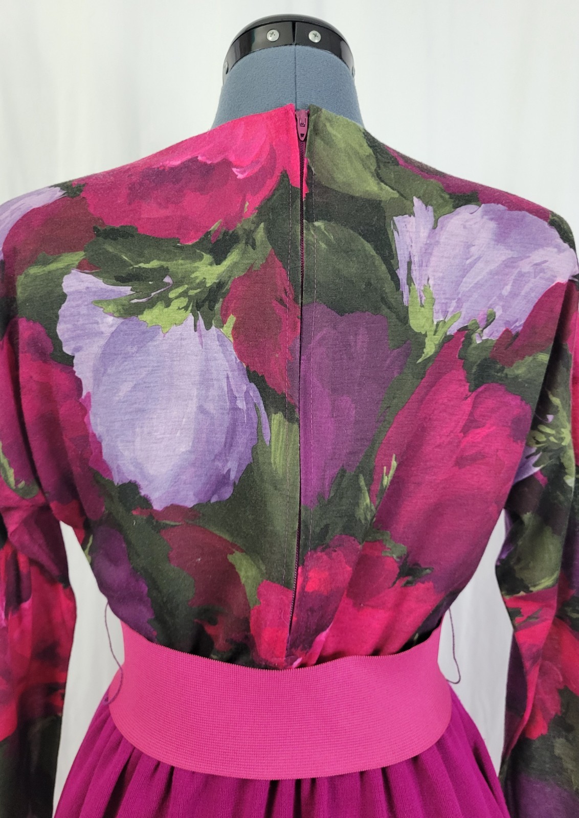 Vintage EJM Petites Pink/Purple/Green Floral Top w Magenta Skirt Size 6P