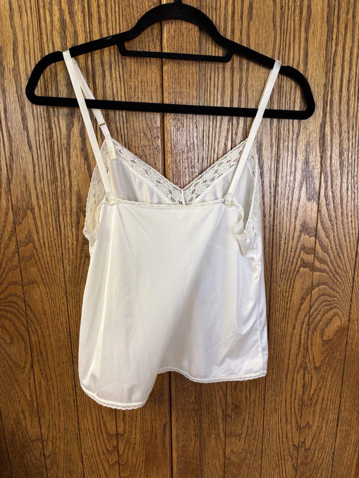 Vintage Vanity Fair Camisole Top Size 36/42 Ivory Lace Trim Nylon Cami 9-27-103