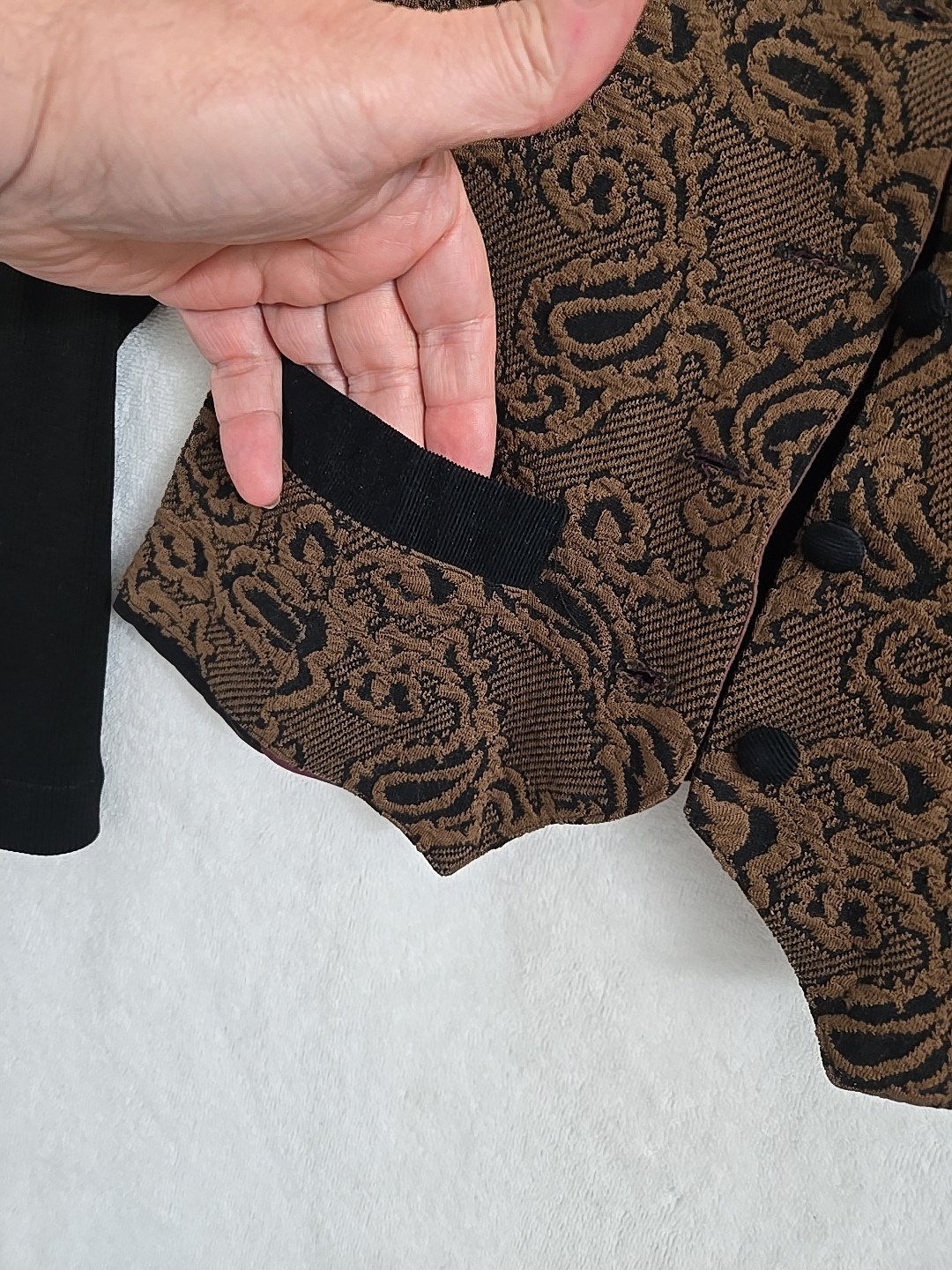 Womens Blazer / Vest with sleeves by LA BONNE RENOMMEE See measurments Vintage