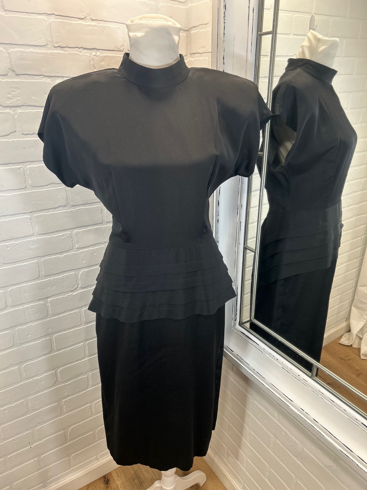 Vintage JSJ Division of John Roberts Peplum Dress Size 9-10 Retro 1980s 80s