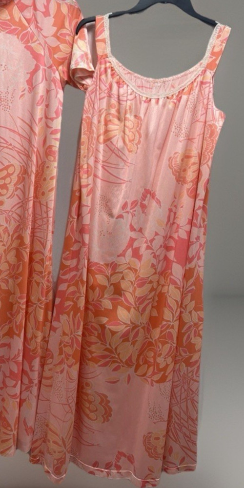 Vintage 70s Miss Elaine Mori Butterfly Floral Peignoir Set Nightgown Robe SZ SM