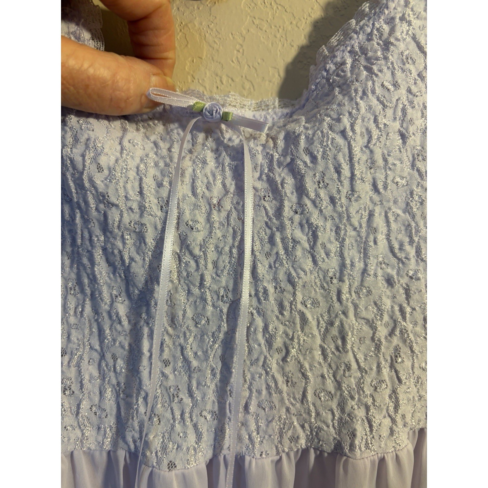 Vintage Violets & Roses 80s Liquid Silk Nylon Nightgown Lace Bodice Lavender Sz