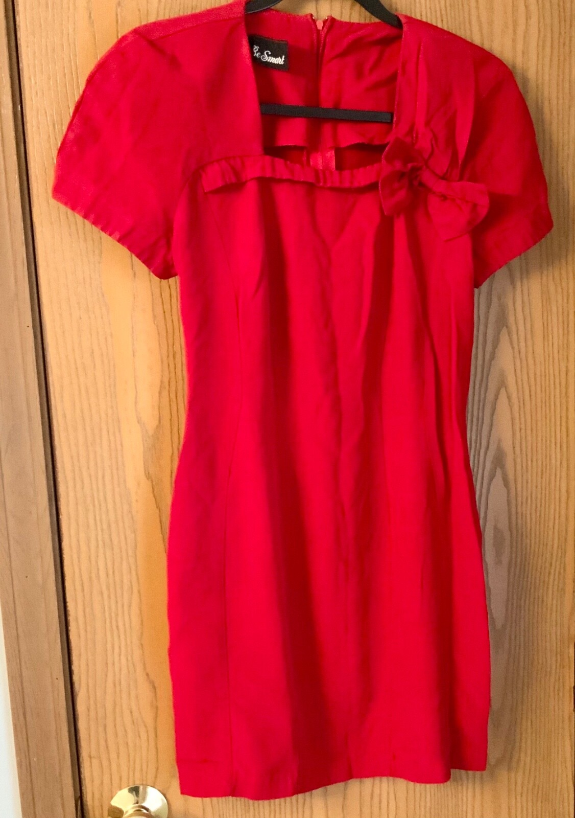 VINTAGE 90’S BE SMART SHORT RED PARTY DRESS BODICE BOW ACCENT REAR SLIT SIZE M