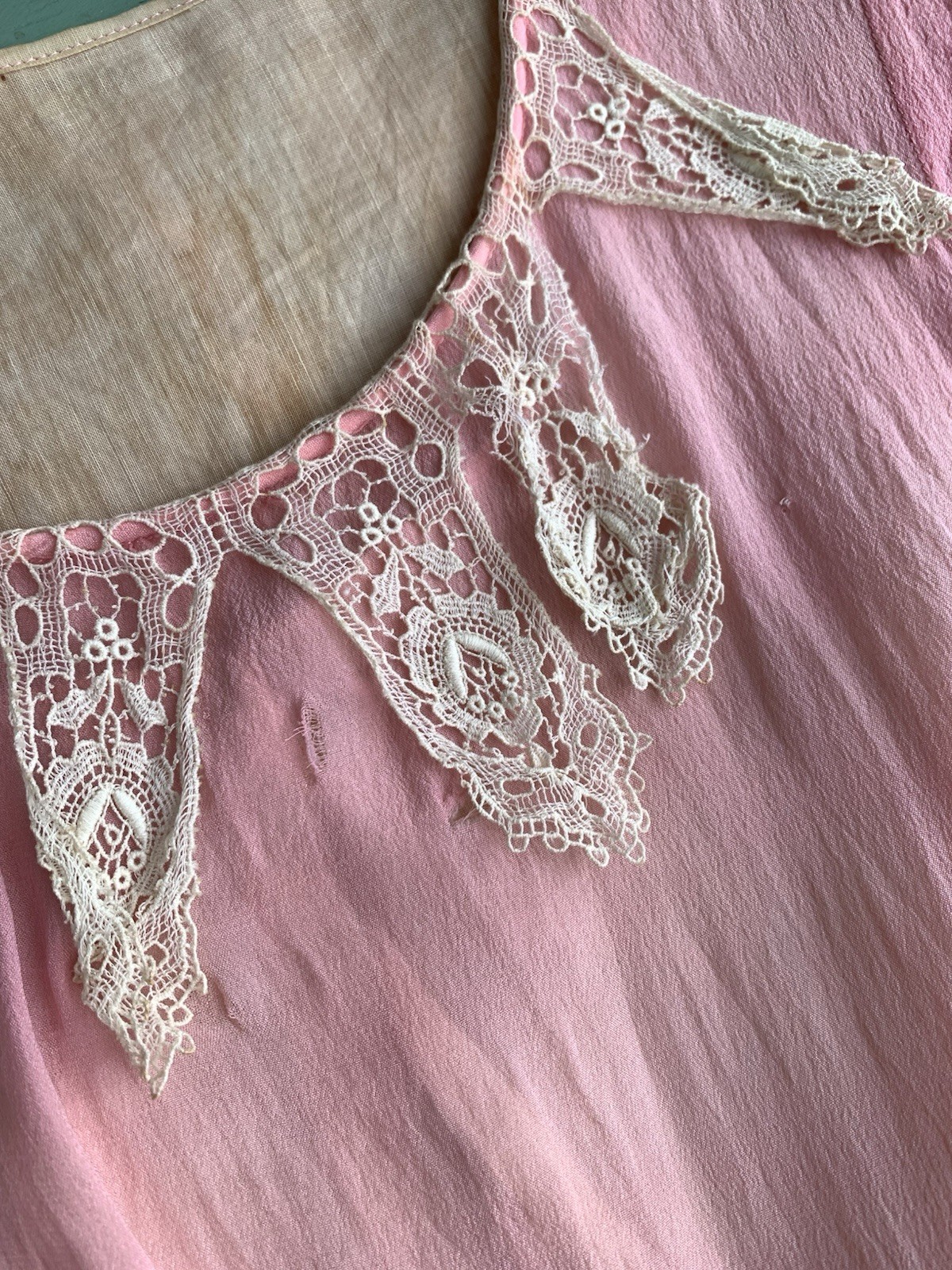 Antique 1920s Bubblegum Pink Silk Dress Lace Trim Size XS S