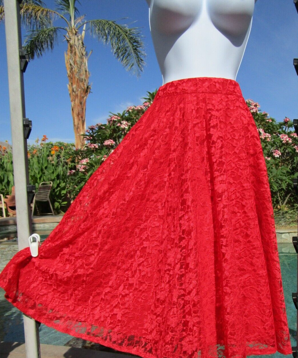 Vintage full lace skirt M 32-34″ waist red 28″ long lined