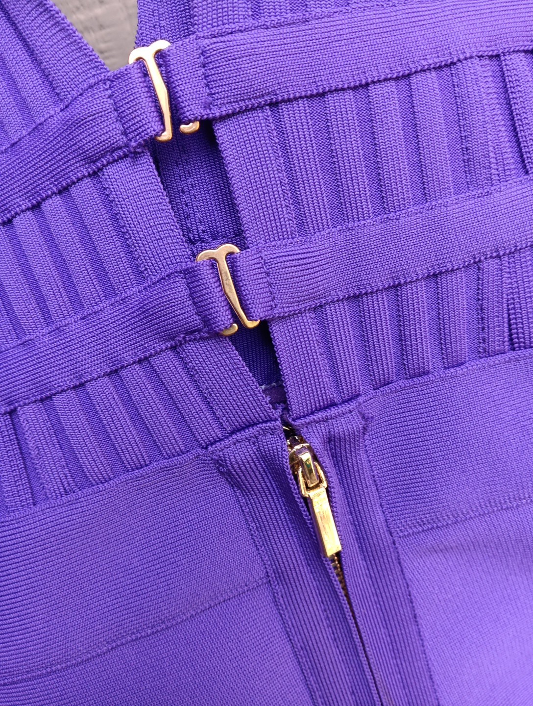 Y2k Bebe XL Body Con Purple Sexy Stretch Plunge Neckline Midi Dress