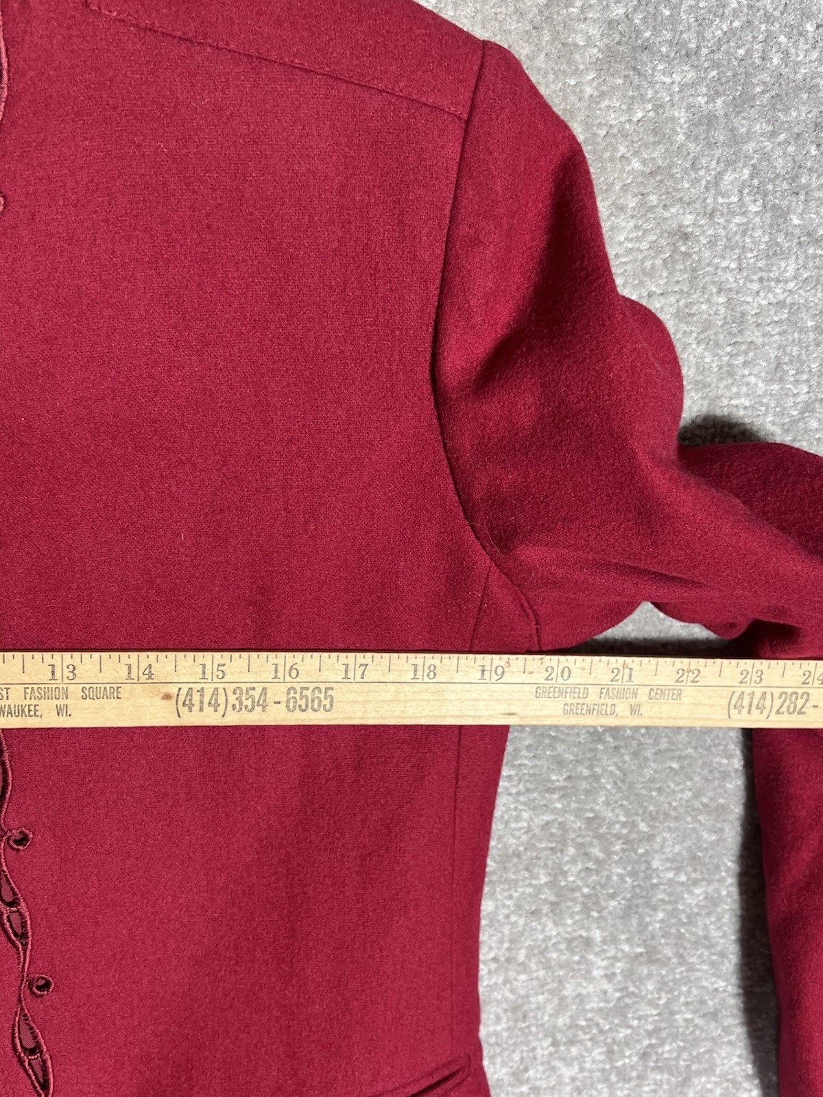 Vintage Sasson Open Front Blazer Womens Size 8 Red Wool Nylon Scalloped Edge
