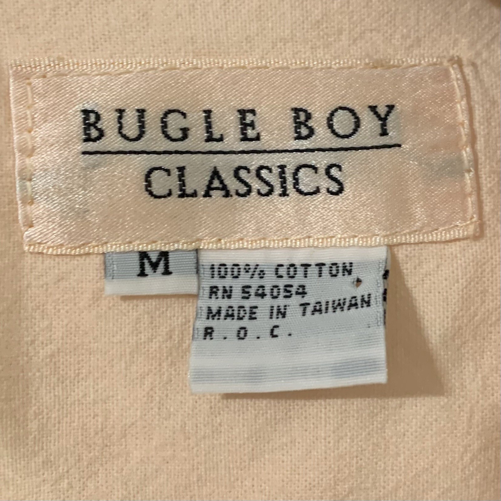 Vtg Bugle Boy Classics Women’s Double Button Collar Shirt M Coral Short Sleeve