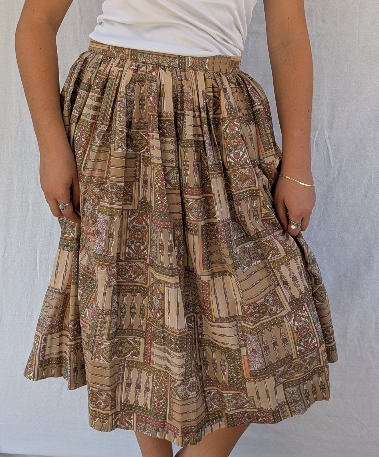 West House Original Wrap Skirt Beige Brown Pink White Vintage Print
