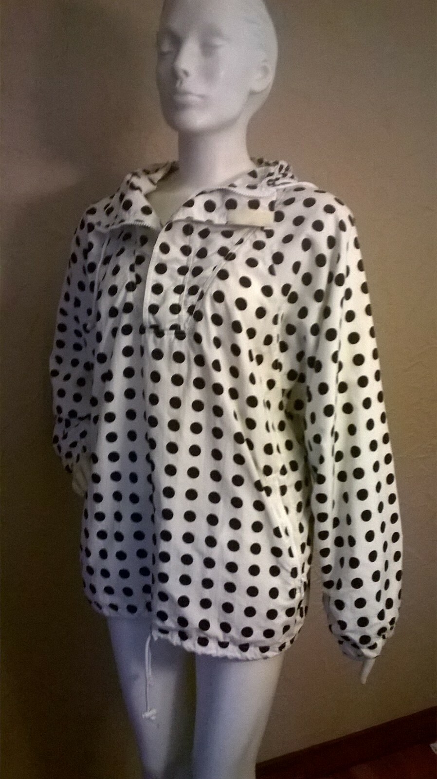 VTG 80’s „MIstal” Black & White Polka Dot Dolman Sleeve/Hooded Ski Jacket M