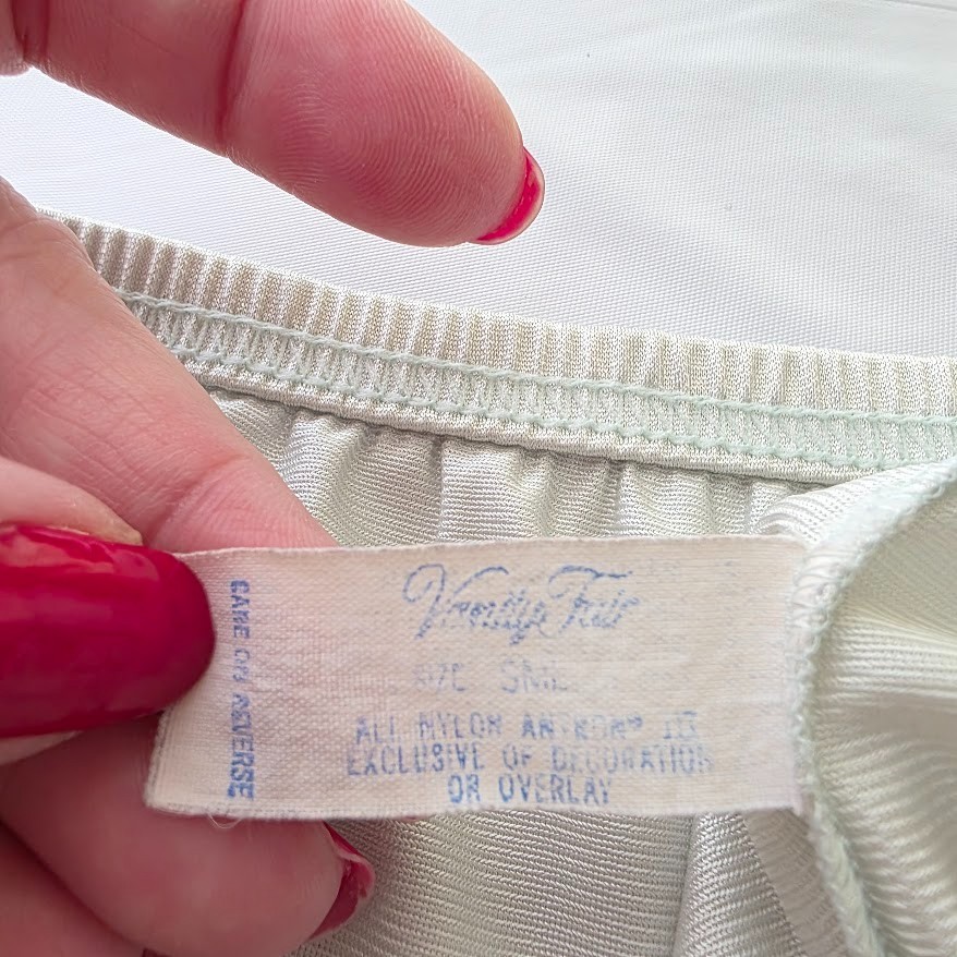 Vintage Vanity Fair Sleepware Pants Small Gray Elastic Waist nylon ANTRON III