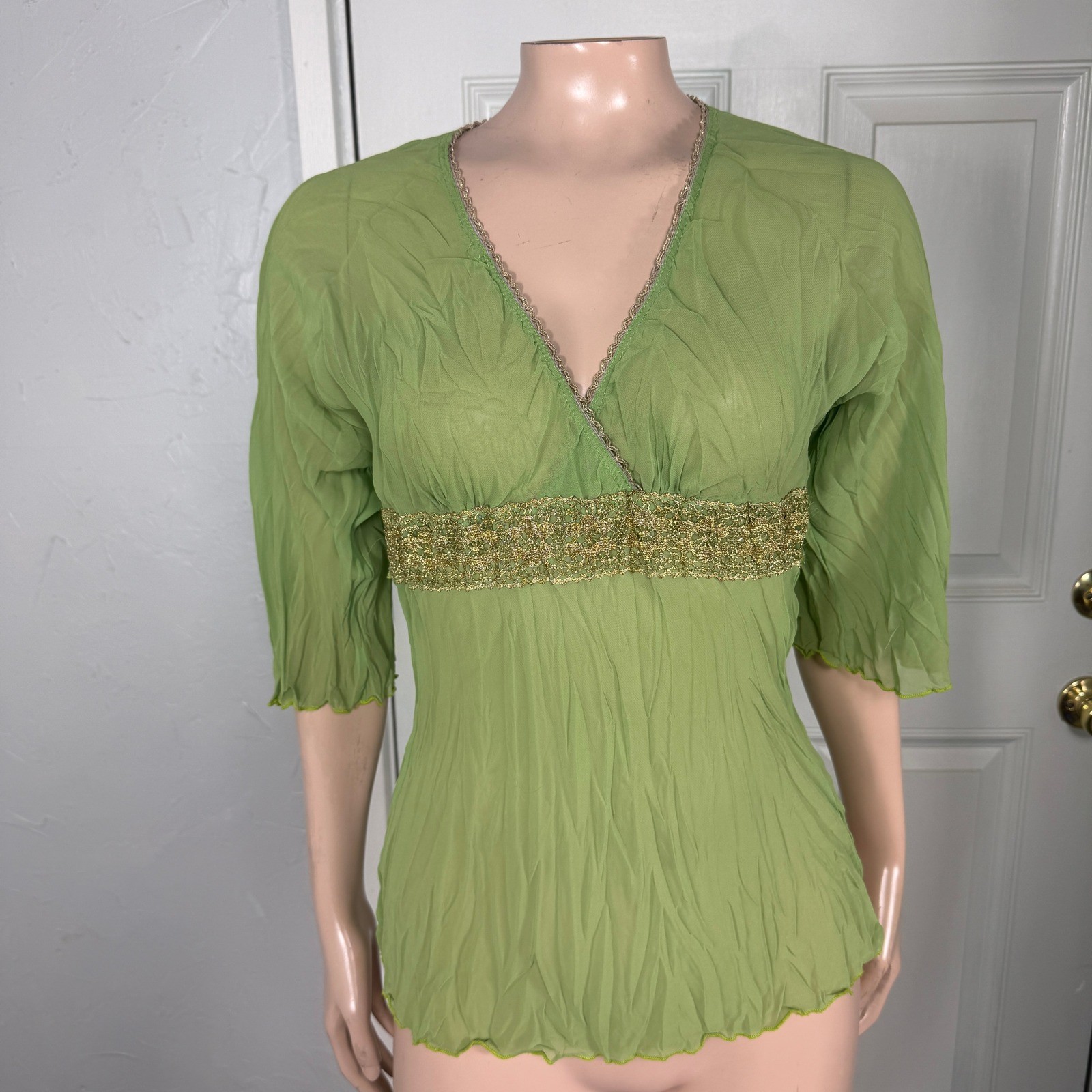 Vintage y2K Pretty Good Shirt Top XS V neck Half Sleeve Metallic Polyester J3