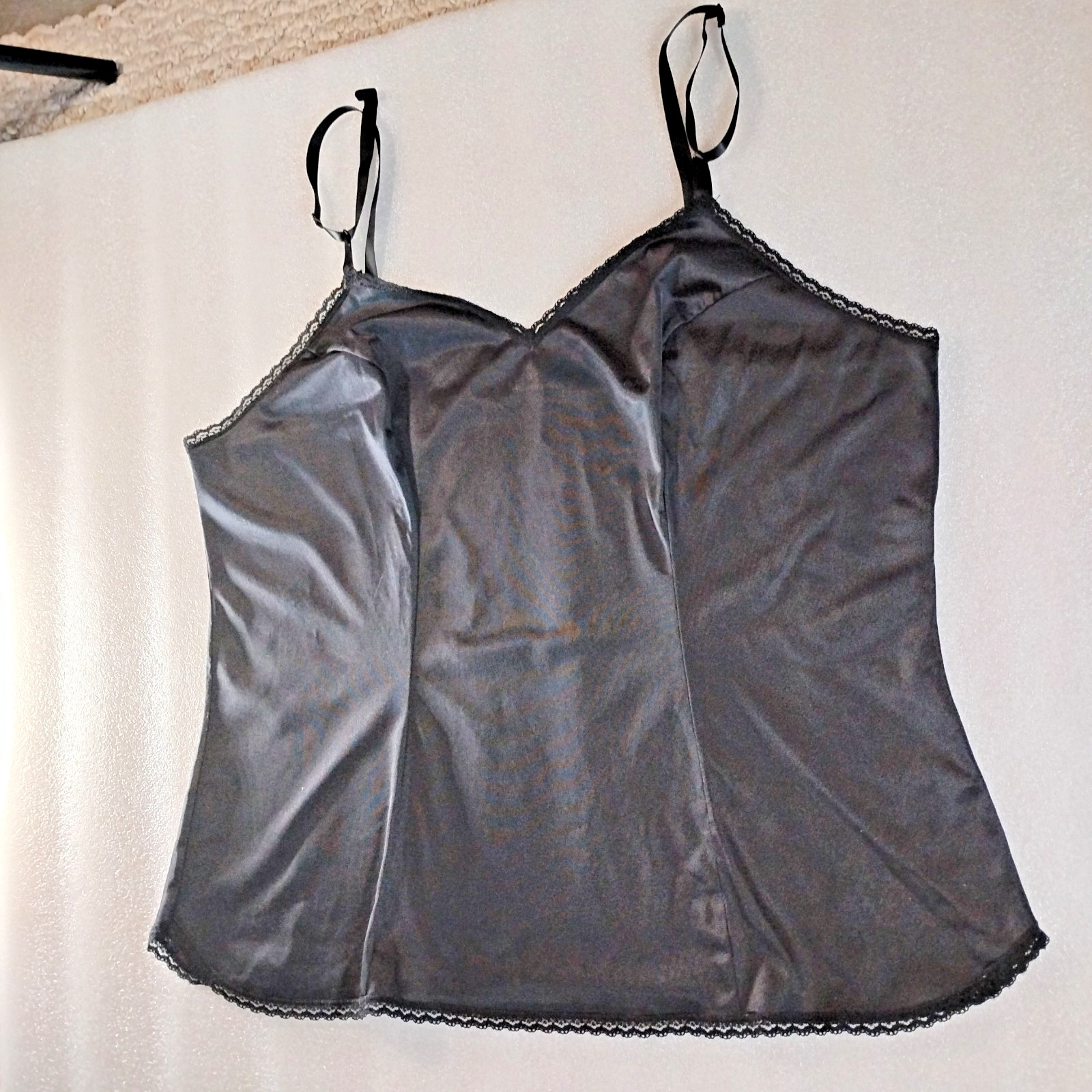 Vintage Vanity Fair Sz 38/44 Black Camisole Cami Lace Adjustable Slip
