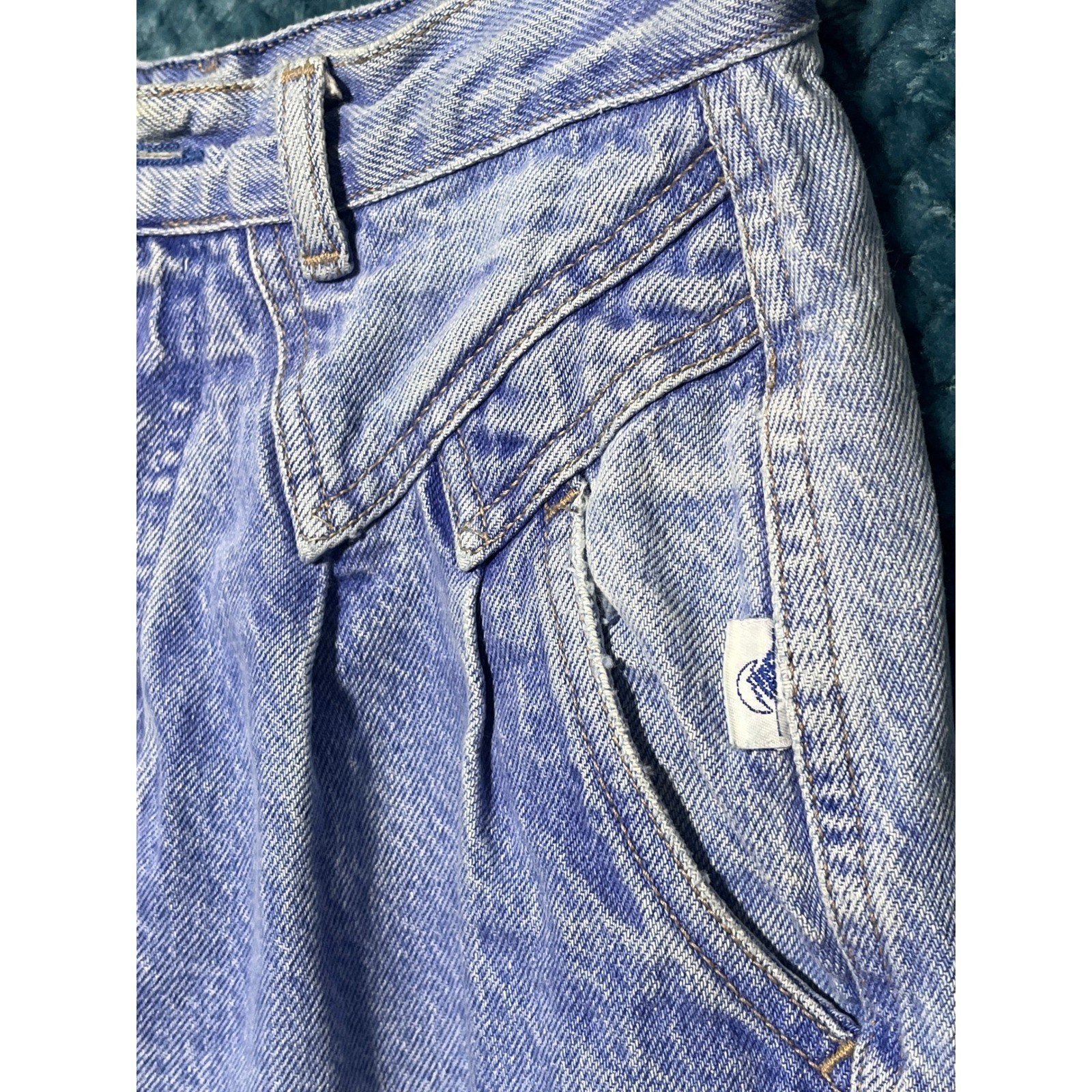Vintage Rocky Mountain Clothing Co High Waist Western Pleated Jeans Light Wash