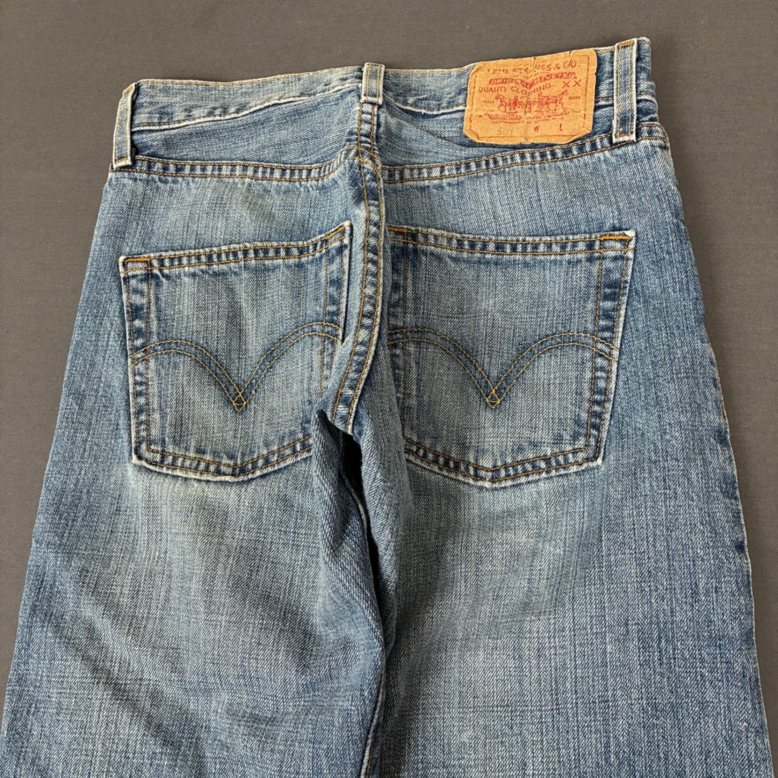Vintage Y2K Levi’s 501 Jeans Women’s Size 26×30 Light Wash