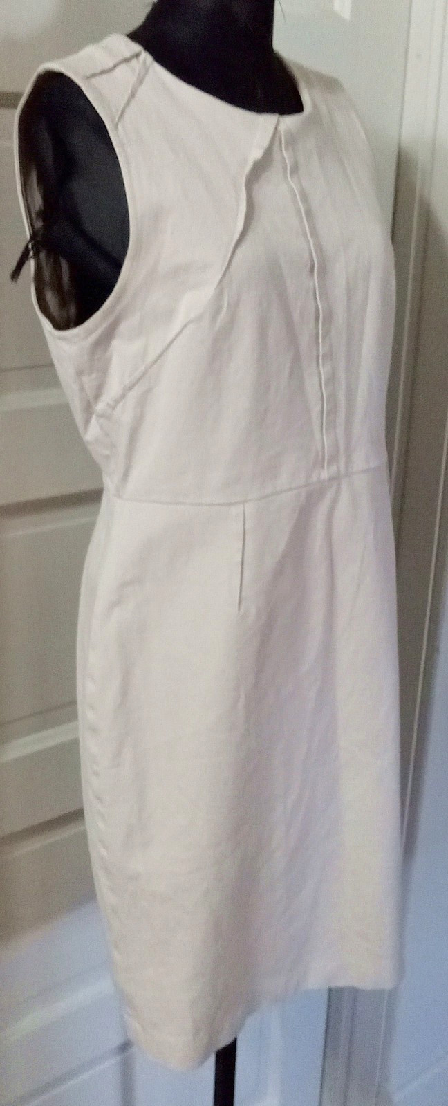90’s BANANA REPUBLIC Pintuck Tan Fitted Denim Dress 14