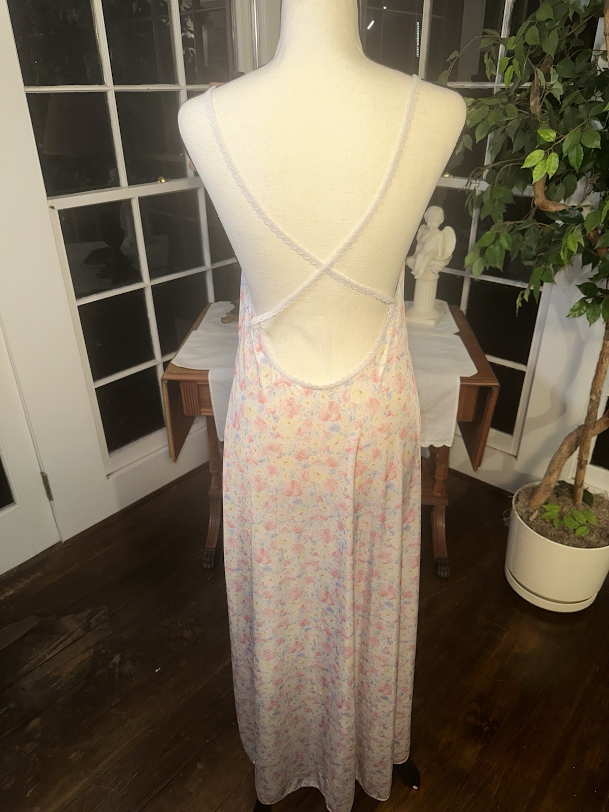 Vintage 80s Pastel Floral Maxi Nightgown Size Medium Retro Cottagecore Lingerie