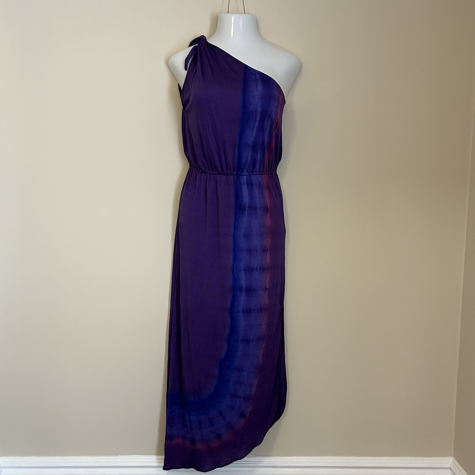 Vintage Whispers Size 10 Goddess Gown Lingerie One Shoulder Purple Nightgown