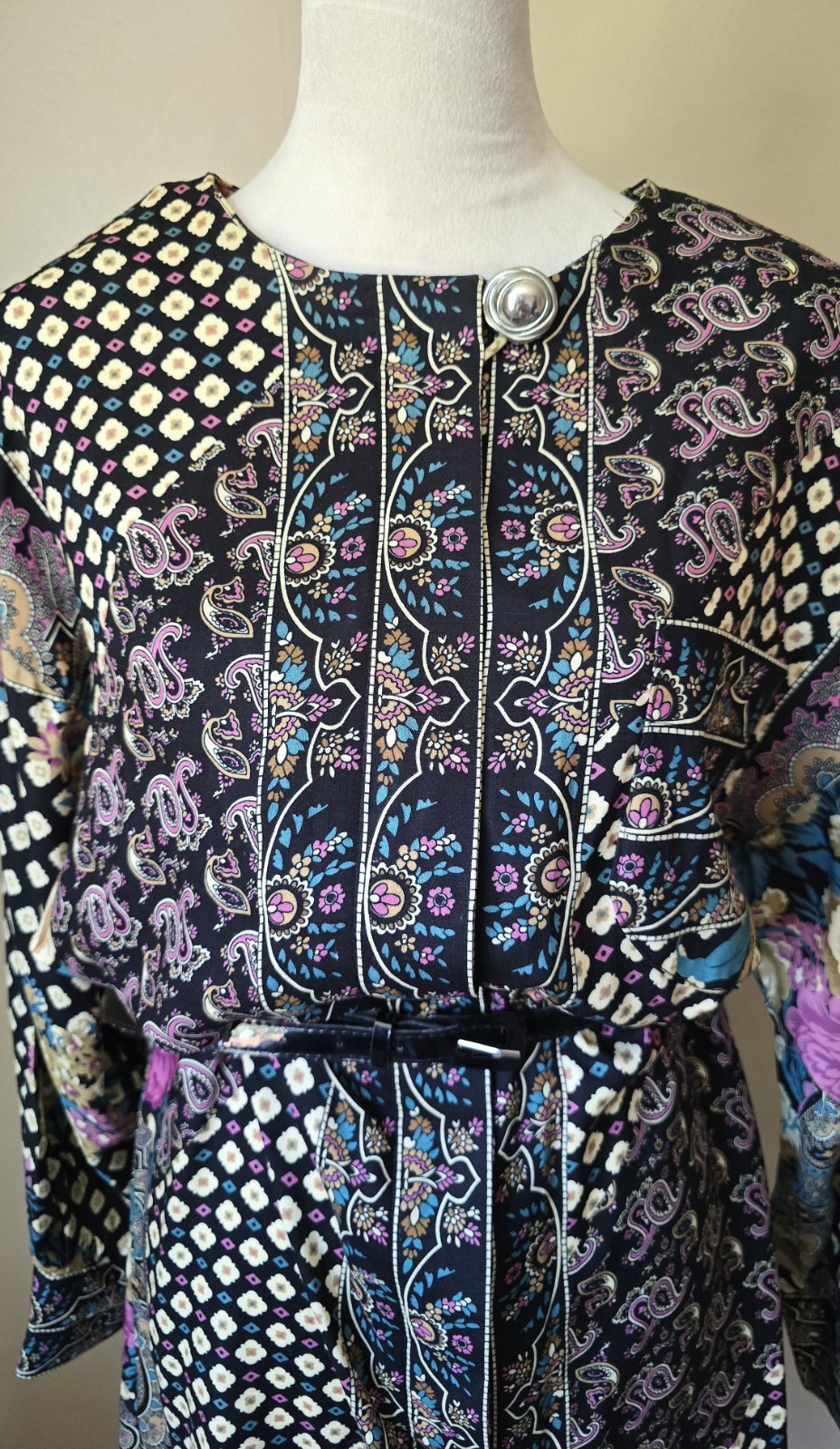 Vintage 70s Lorac Original Lady Carol ILGWU USA Paisley Rayon Dress 14.5