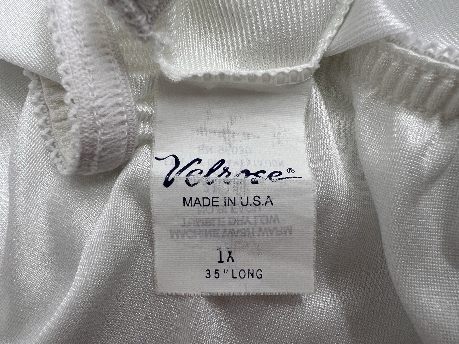 VTG Velrose Half Slip Women’s 1X 35” Long White Nylon Slit Lace Trim Made in USA