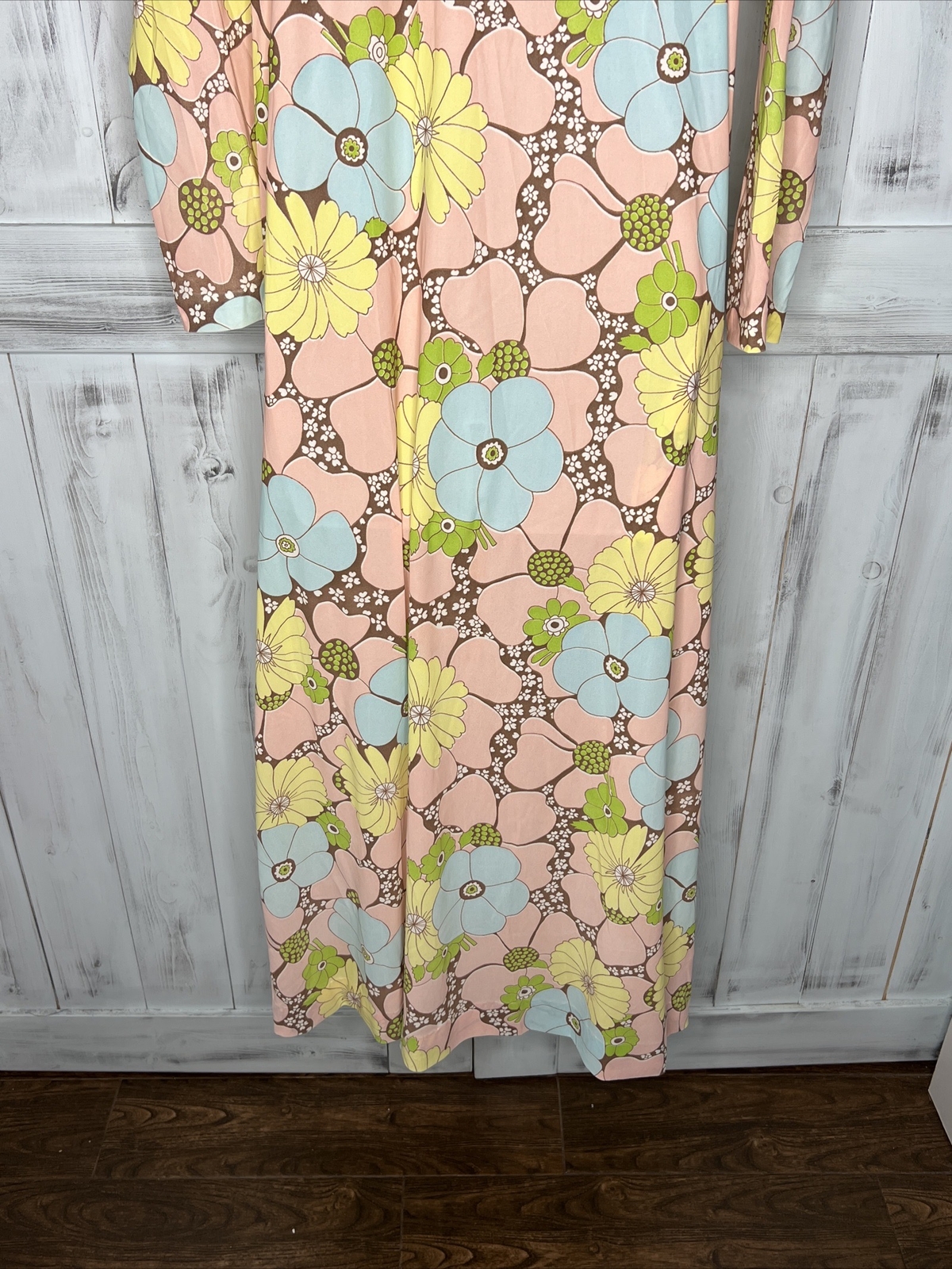 Vintage Leonora Retro Floral 100% Nylon Half Zip Robe Pocket Long Sleeve USA S