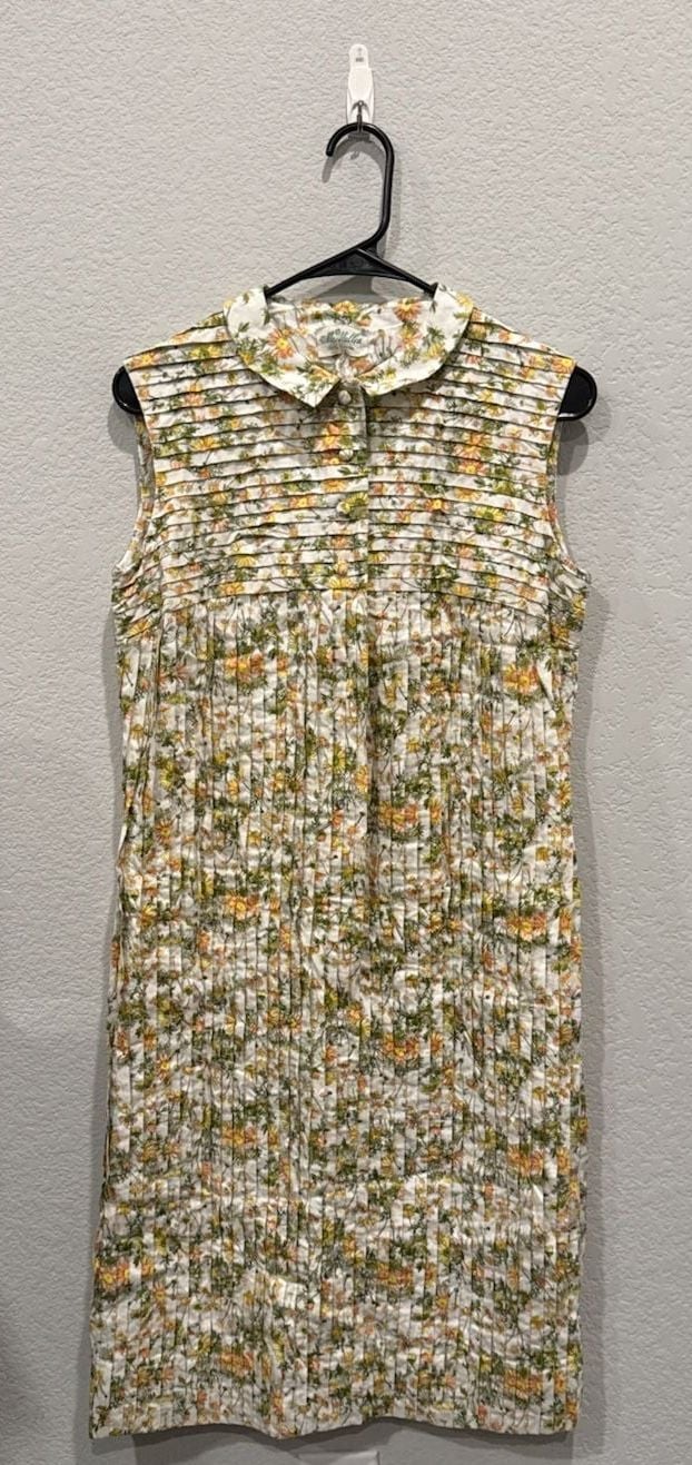 Vintage McMullen Sleeveless Floral Pleated Dress Item 0277