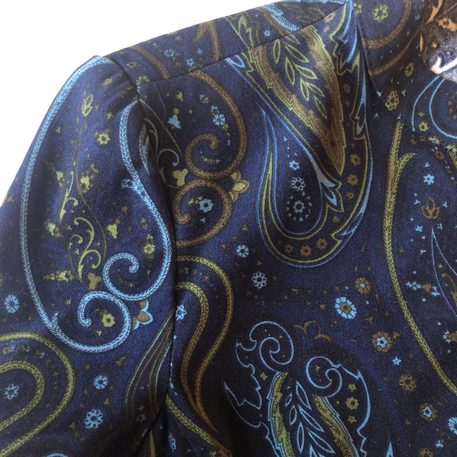 Vtg Notations Women PM Velvety Soft Lightweight Blue Paisley Zip Jacket Stretch