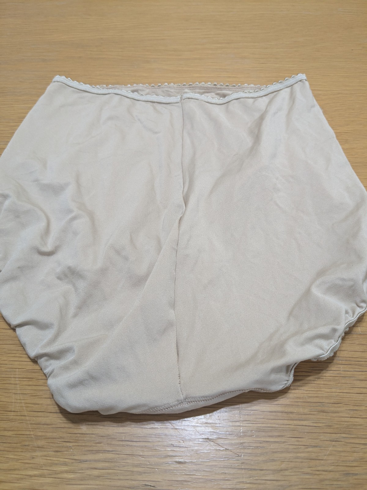 VTG Vanity Fair Size M 6 Panties Tan Brown Fits You Perfectly Style