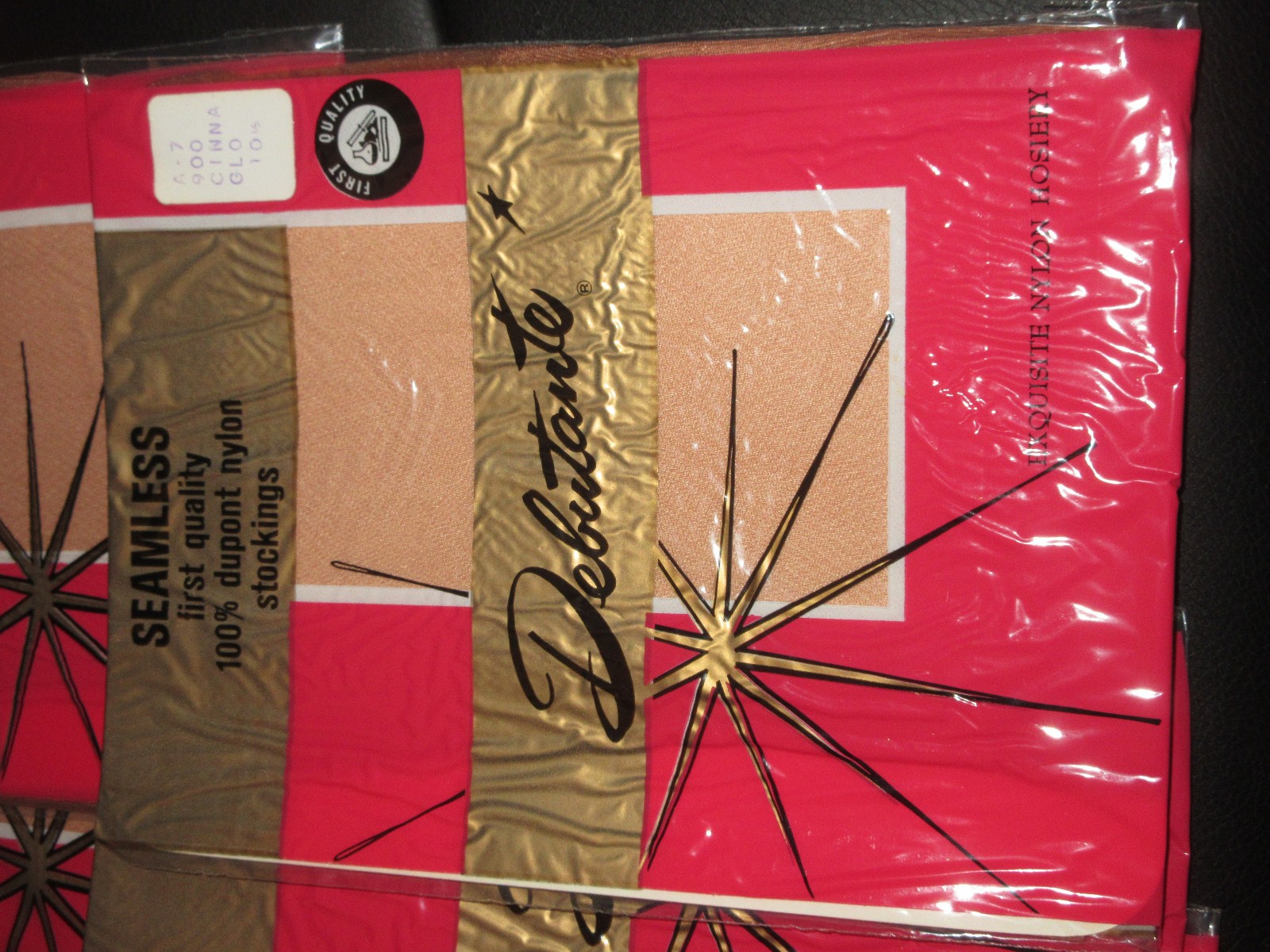 Vintage Nylon Stockings DEBUTANTE CINNA-GLO BEIGE 10.5 A-7 900 Never worn TEN